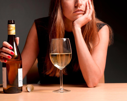 Анонимное лечение женского алкоголизма в Пересвете